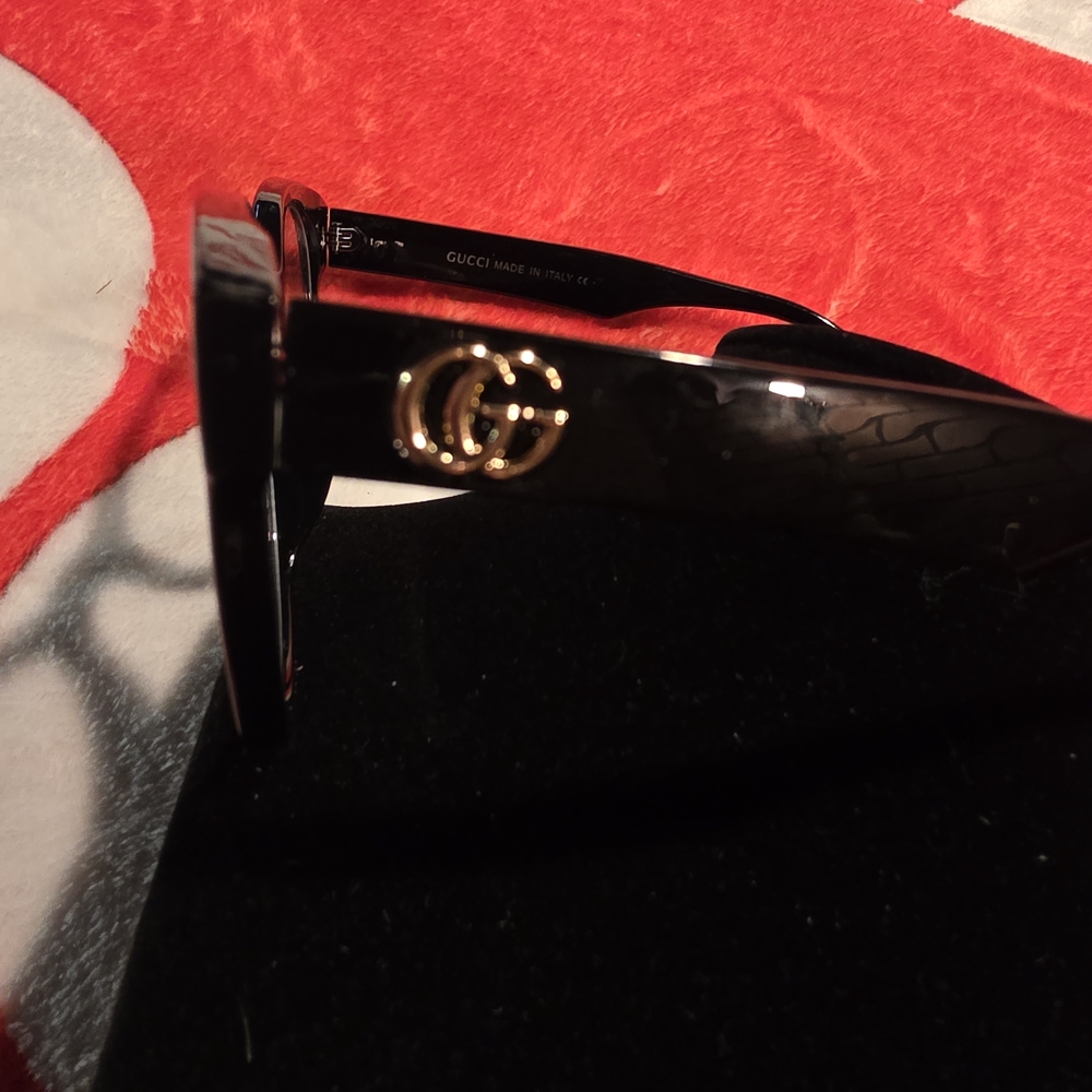 Lightly USED **GUCCI Black RX Eyeglasses Frames SIZE 56 20 145 MODEL # 6015 * - Picture 2 of 7